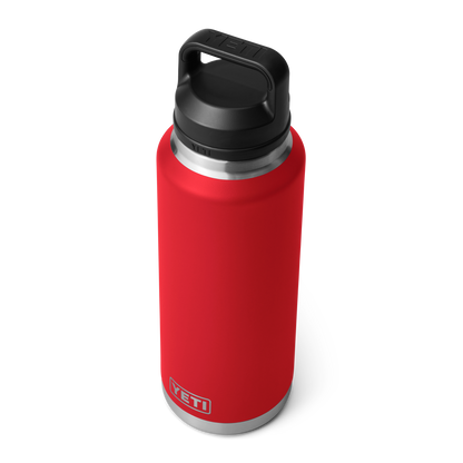 YETI Rambler® Bouteille 46 oz (1,4 l) avec bouchon Chug Rescue Red