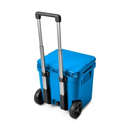 YETI Glacière sur roulettes Roadie® 48 Big Wave Blue