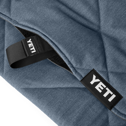 YETI Small Lowlands® Blanket Navy
