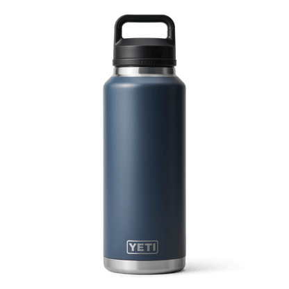 YETI Rambler® Bouteille 46 oz (1,4 l) avec bouchon Chug Navy