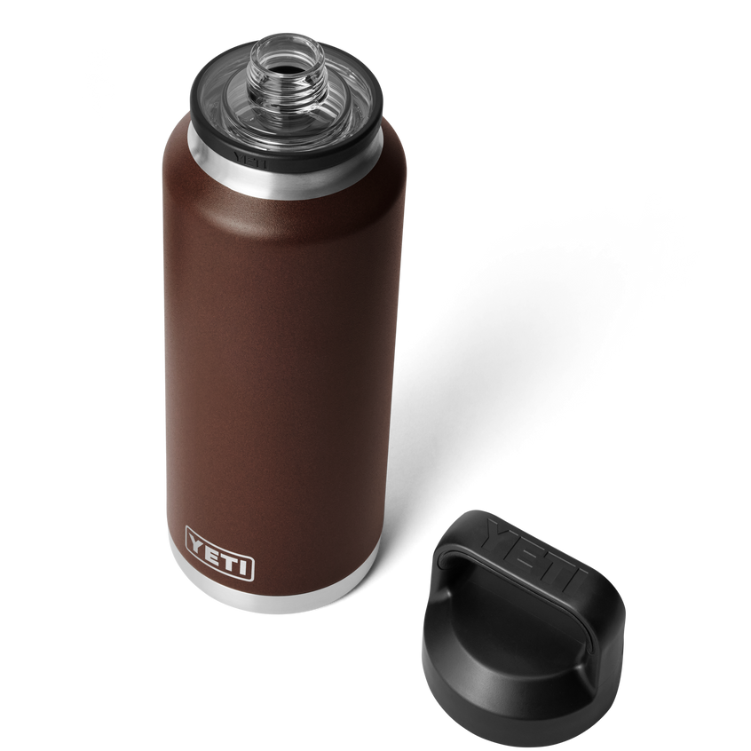 YETI Rambler® Bouteille 46 oz (1,4 l) avec bouchon Chug Wetlands Brown