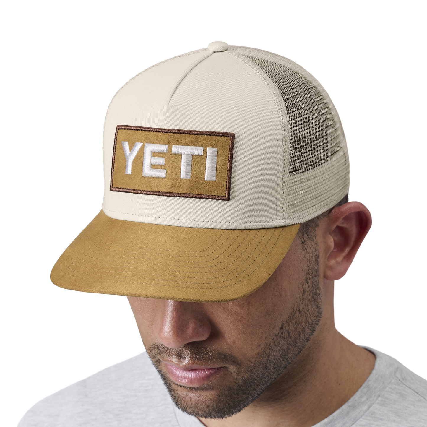 YETI Casquette Trucker à logo imitation daim à visière Khaki/Tan