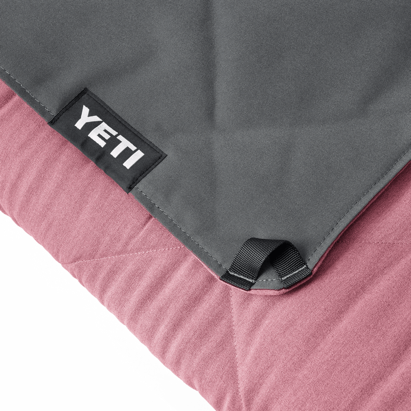 YETI Lowlands® Couverture Fireside Red